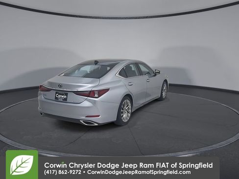 Used 2022 Lexus ES 350 Ultra Luxury image 14