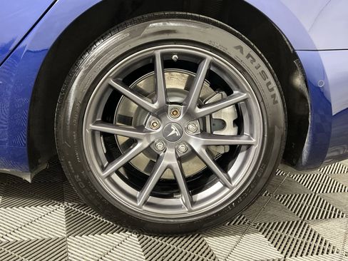 Used 2020 Tesla Model 3 Long Range image 12
