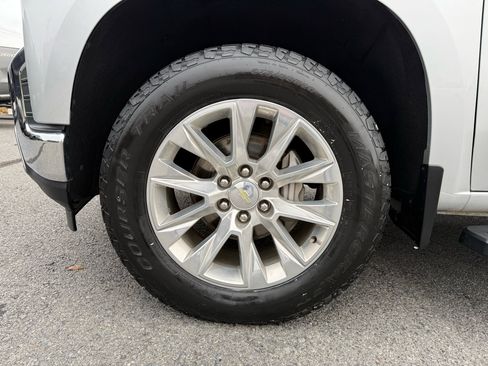 Used 2019 Chevrolet Silverado 1500 LTZ image 43