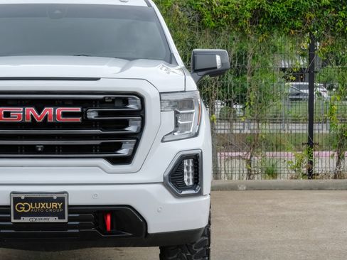 Used 2021 GMC Sierra 1500 AT4 w/ AT4 Value Package AWD/4WD image 46