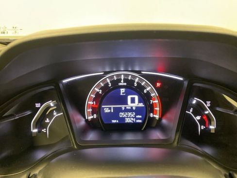 Used 2018 Honda Civic LX image 9