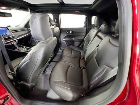 Used 2022 Jeep Compass Limited w/ (RED) Package AWD/4WD image 23