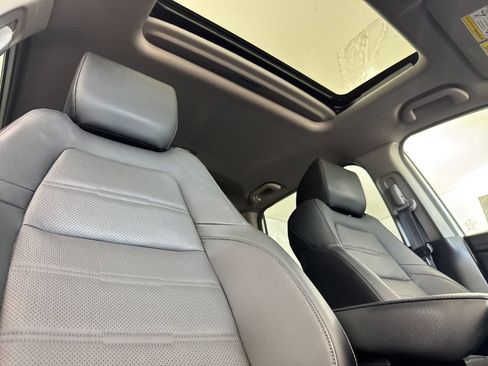 Used 2022 Honda CR-V EX-L image 16