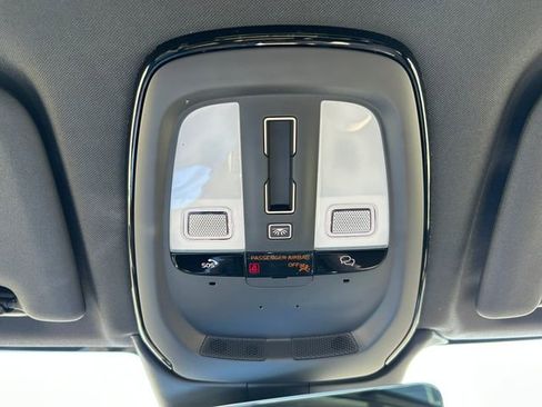 New 2026 Volvo XC60 B5 Core w/ Climate Package PRO image 25