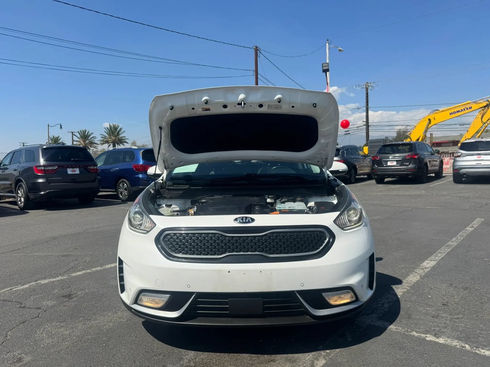 Used 2017 Kia Niro Touring w/ Advanced Technology Package FWD image 16