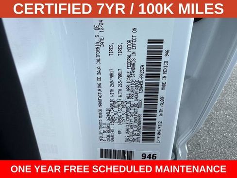 Used 2025 Toyota Tacoma TRD Off-Road AWD/4WD image 29