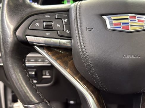 Used 2021 Cadillac Escalade Sport Platinum image 17