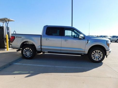 New 2025 Ford F150 Lariat w/ Equipment Group 501A Mid image 5