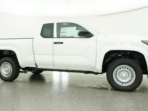New 2026 Toyota Tacoma SR AWD/4WD image 25