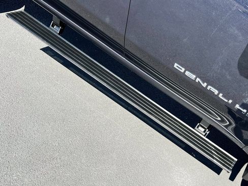 Used 2025 GMC Sierra 2500 Denali Ultimate image 20