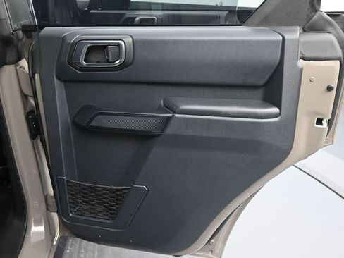 Certified 2025 Ford Bronco 4-Door image 19