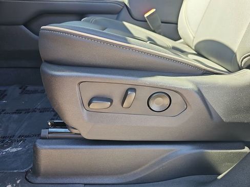 New 2026 GMC Yukon XL Elevation w/ Elevation Premium Package image 22