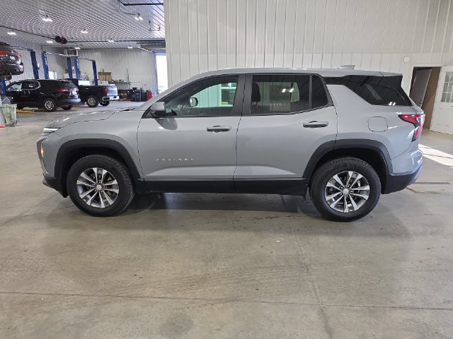 Used 2026 Chevrolet Equinox LT AWD/4WD image 5