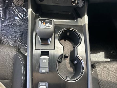 Used 2026 Nissan Rogue SV FWD image 20