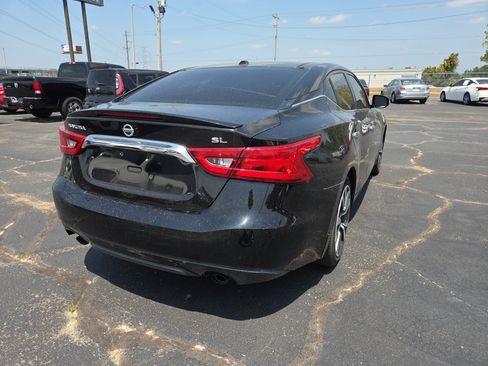 Used 2017 Nissan Maxima 3.5 SL FWD image 5