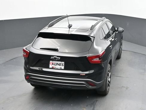 Used 2024 Chevrolet Trax RS w/ Driver Confidence Package FWD image 30