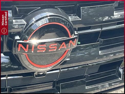 Certified 2025 Nissan Rogue SV AWD/4WD image 12