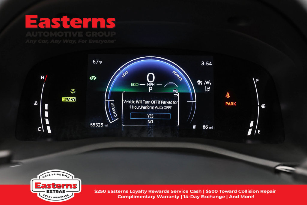 Used 2025 Toyota Camry SE FWD image 18