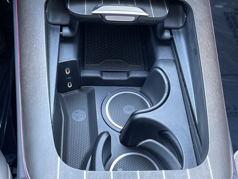 New 2026 Mercedes-Benz E 450 4MATIC Sedan image 32