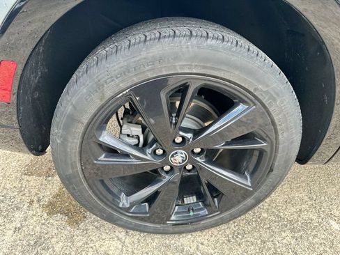 Used 2023 Buick Envision Essence w/ Technology Package I AWD/4WD image 49