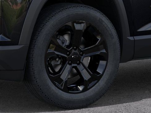 New 2026 Chevrolet Equinox LT w/ Convenience Package II image 9