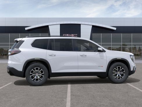 New 2026 GMC Acadia AT4 w/ Luxury Package image 5