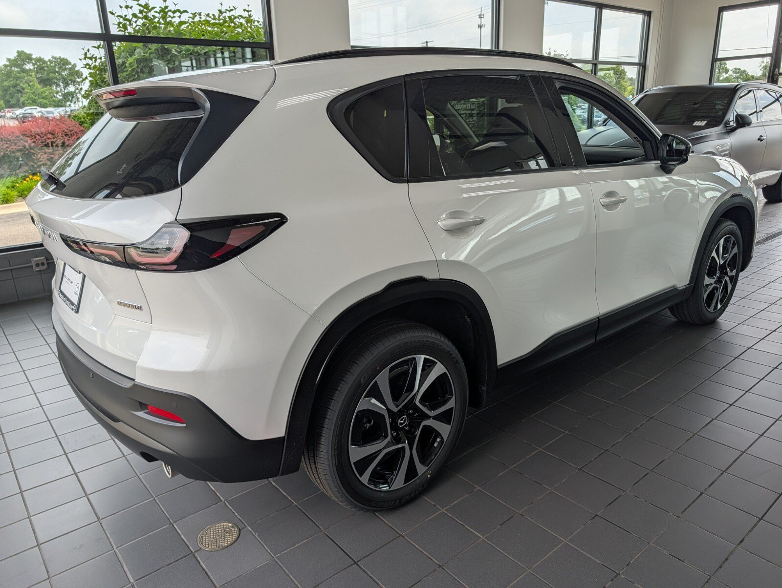New 2026 MAZDA CX-5 Preferred AWD/4WD image 2