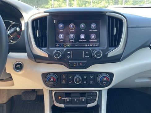 Used 2022 GMC Terrain Denali w/ Denali Premium Package AWD/4WD image 19