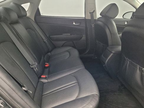 Used 2020 Kia Optima SE image 19