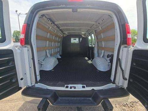Used 2024 Chevrolet Express 2500 w/ Driver Convenience Package RWD image 5