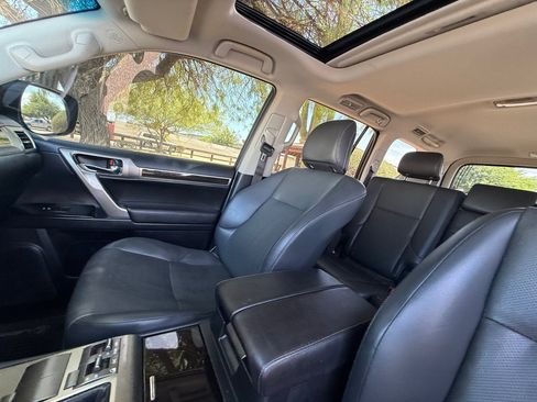 Used 2015 Lexus GX 460 w/ Comfort Package AWD/4WD image 11