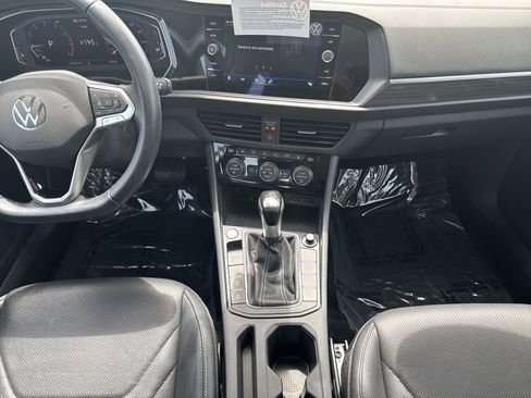 Certified 2023 Volkswagen Jetta SEL FWD image 14