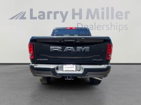 New 2025 RAM 2500 Big Horn image 4
