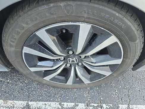 Used 2022 Honda Civic EX image 4