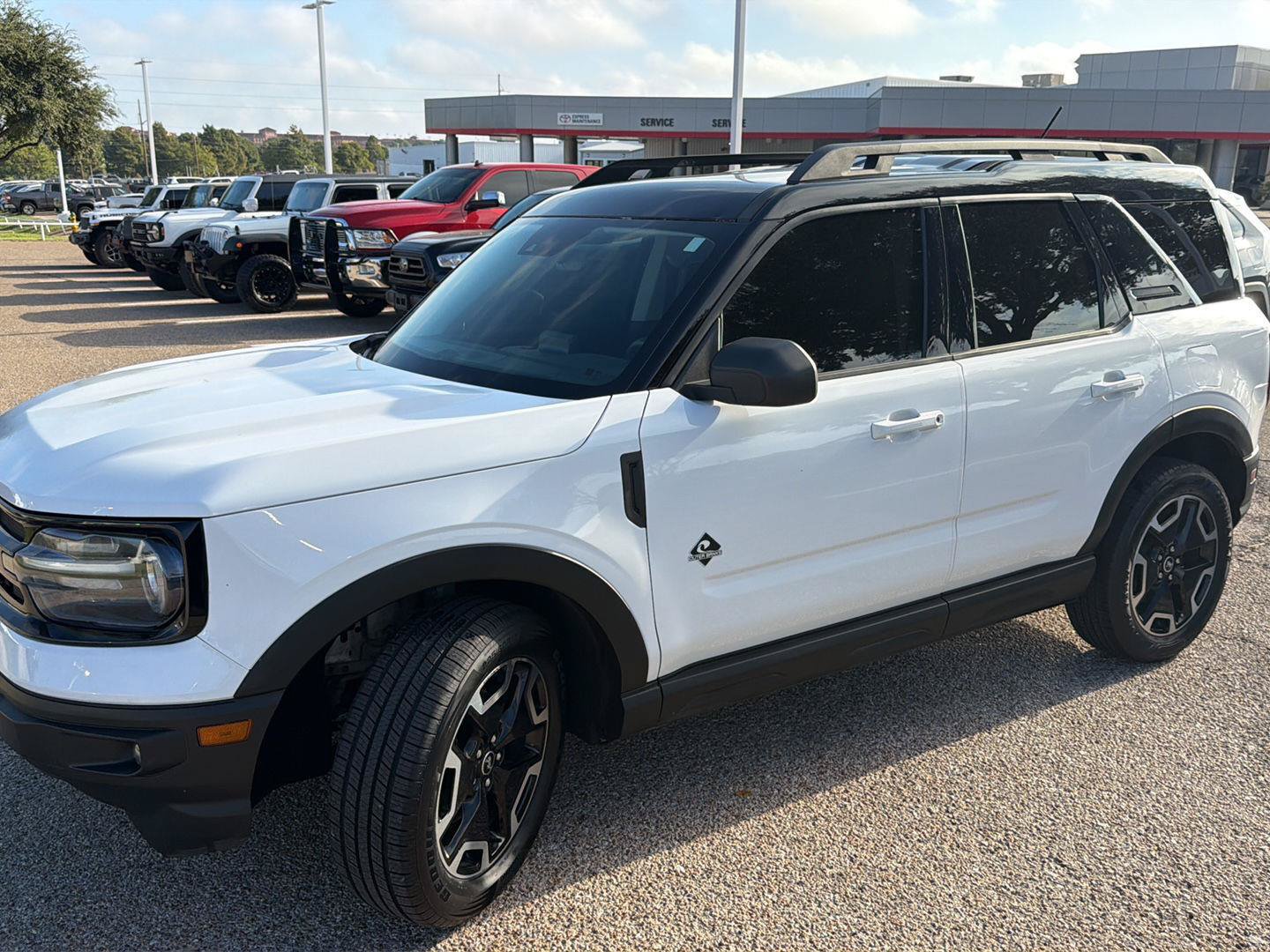 Used 2022 Ford Bronco Sport Outer Banks w/ Tech Package AWD/4WD image 7