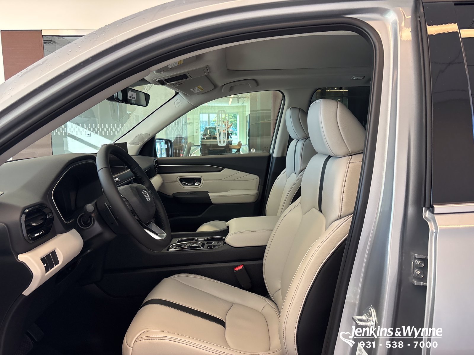 New 2026 Honda Pilot Touring image 5