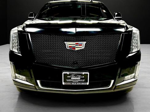 Used 2015 Cadillac Escalade ESV Platinum AWD/4WD image 8