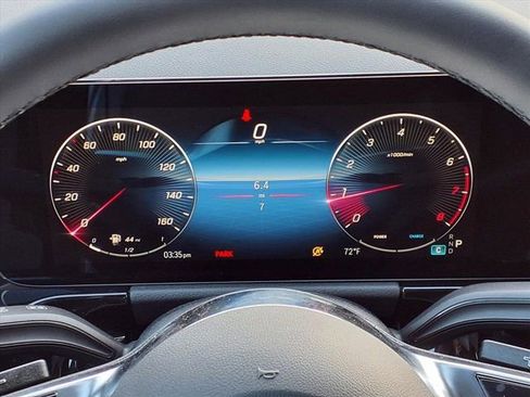 New 2026 Mercedes-Benz GLA 250 GLA 250 image 9