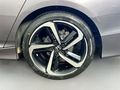 Used 2020 Honda Accord Sport image 24