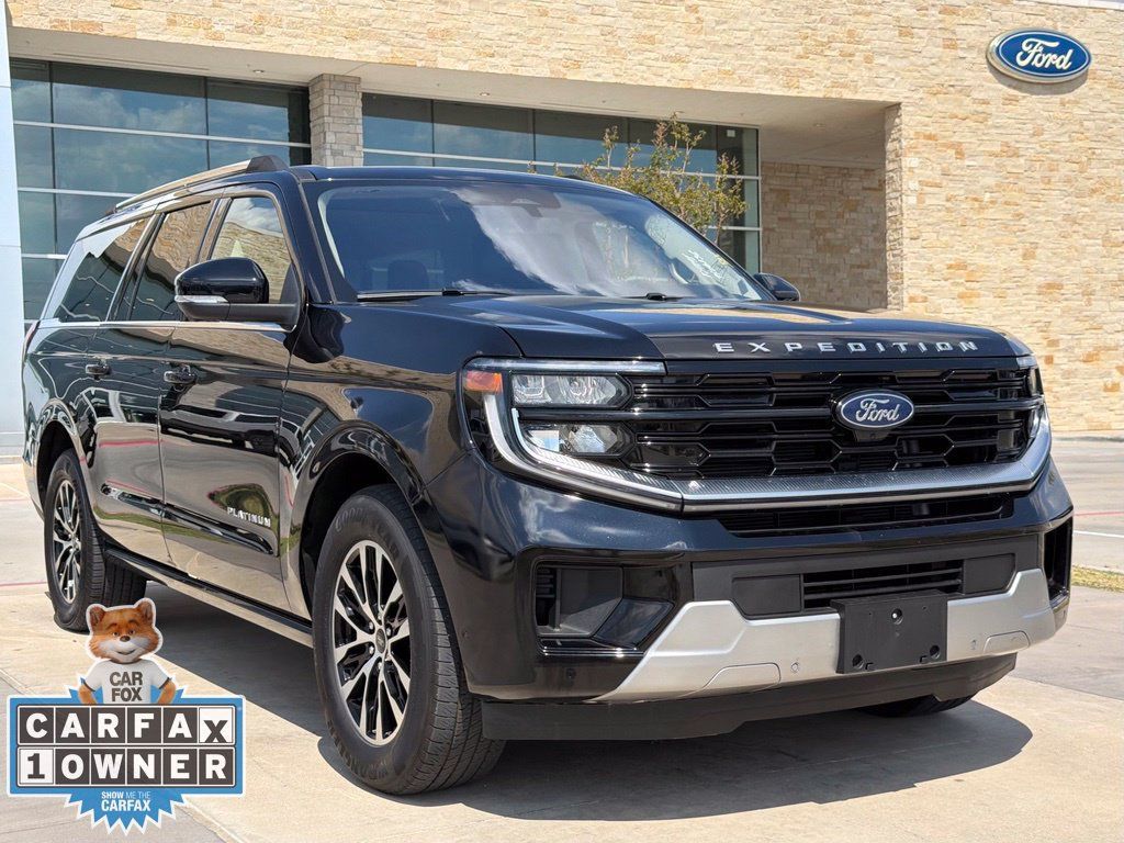 Used 2025 Ford Expedition Max Platinum AWD/4WD image 16