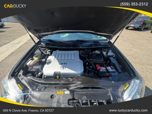 Used 2012 Toyota Avalon Limited image 30