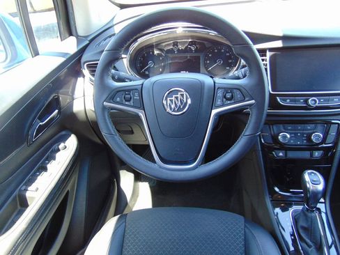 Used 2018 Buick Encore Preferred AWD/4WD image 18