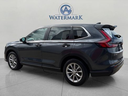 Used 2025 Honda CR-V EX image 3