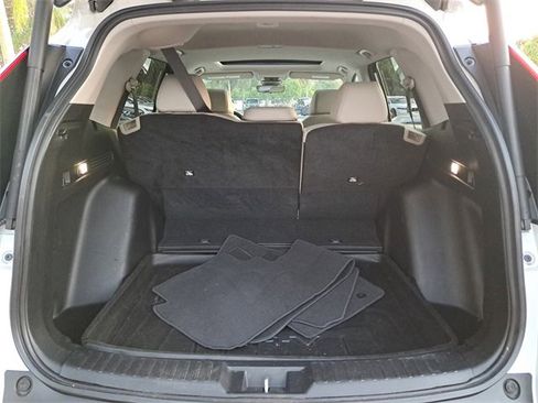 Used 2024 Honda CR-V EX-L image 9