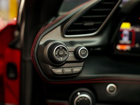 Used 2017 Ferrari 488 Spider image 27