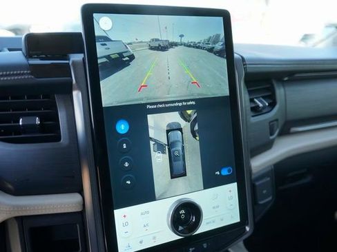 Certified 2024 Ford Expedition Max Platinum image 29