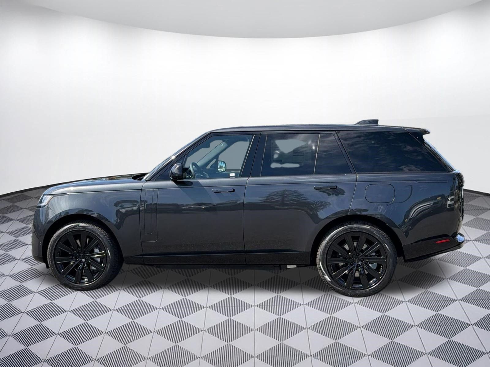 New 2026 Land Rover Range Rover SE AWD/4WD image 2