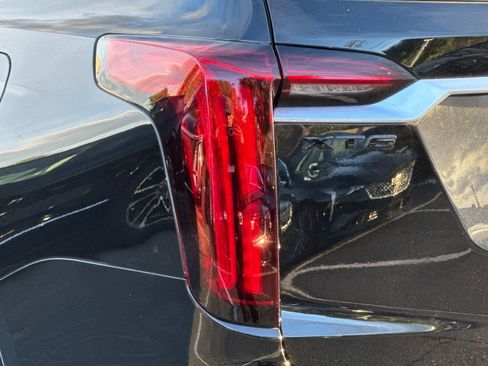 Used 2025 Cadillac XT6 Luxury FWD image 43