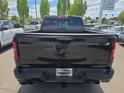 Used 2026 RAM 1500 Big Horn AWD/4WD image 4