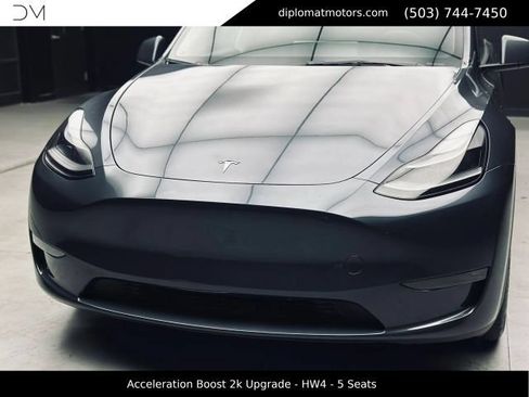 Used 2023 Tesla Model Y Long Range AWD/4WD image 13